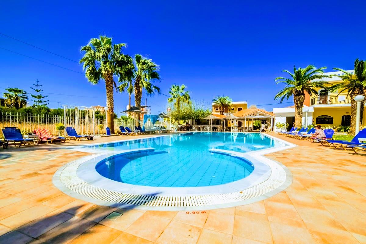 فندق Stelios Gardens ماليا المظهر الخارجي الصورة
